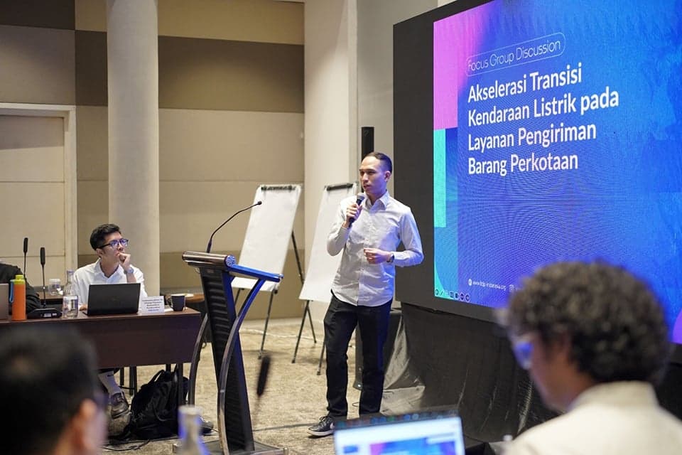 Mendorong Dialog Lintas Sektor demi Percepat Elektrifikasi Logistik Perkotaan Mendorong Dialog Lintas Sektor demi Percepat Elektrifikasi Logistik Perkotaan