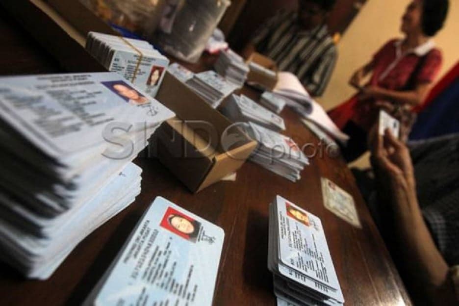 Wamendagri Buka Suara Soal Usulan Denda e-KTP Hilang: Itu Biaya Cetak Baru Wamendagri Buka Suara Soal Usulan Denda e-KTP Hilang: Itu Biaya Cetak Baru