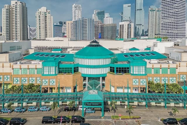 Konser Spektakuler dan Drone Show Rayakan Puncak Tiga Dekade Plaza Senayan Konser Spektakuler dan Drone Show Rayakan Puncak Tiga Dekade Plaza Senayan