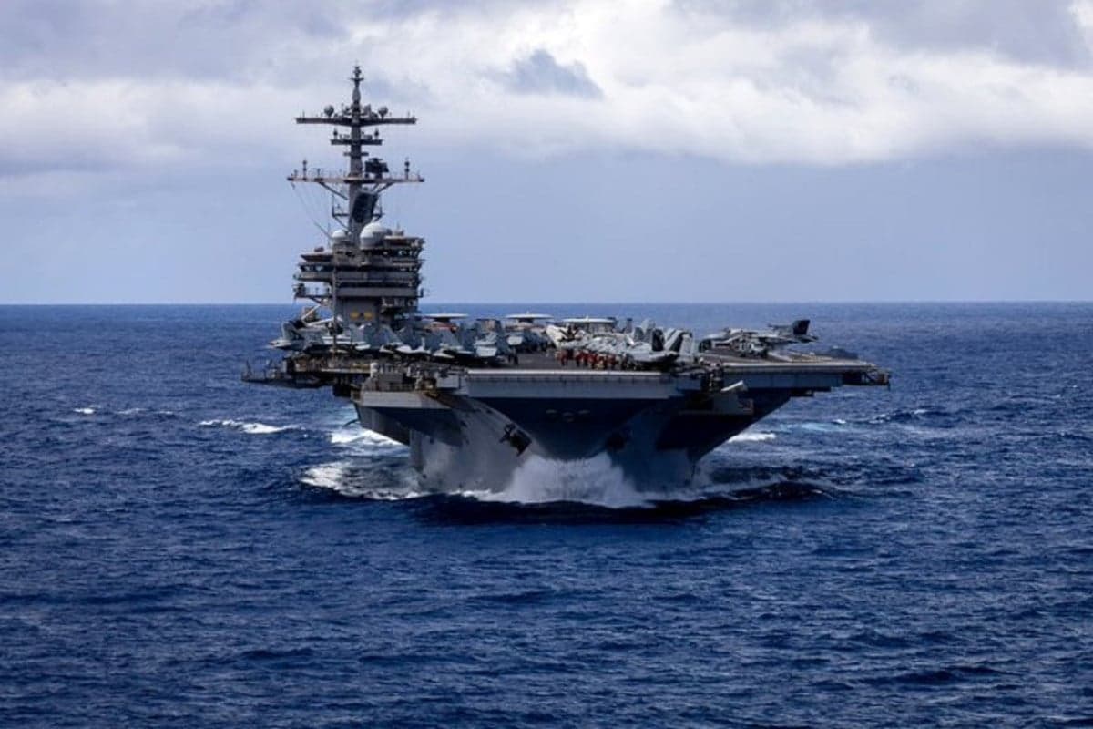 Kapal Induk AS Ke-3 Tiba di Dekat Iran, Trump Sebut Teheran Tak Punya Banyak Waktu Kapal Induk AS Ke-3 Tiba di Dekat Iran, Trump Sebut Teheran Tak Punya Banyak Waktu