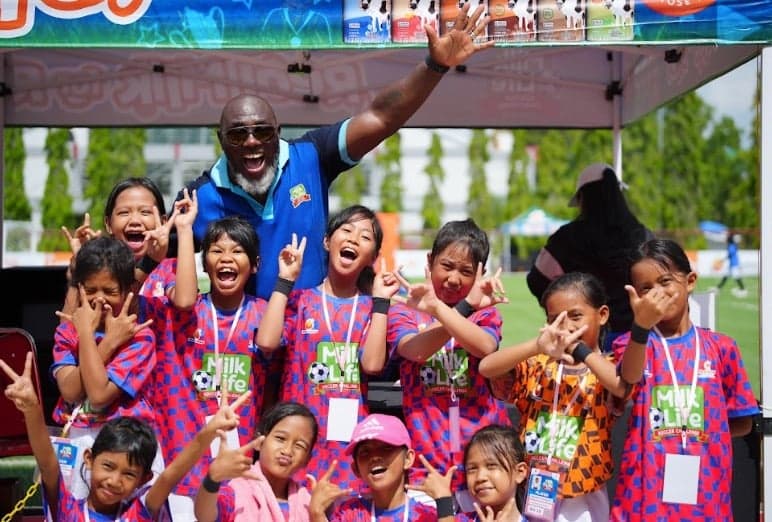 642 Siswi Ramaikan MilkLife Soccer Challenge Samarinda, Angin Segar Sepak Bola Putri 642 Siswi Ramaikan MilkLife Soccer Challenge Samarinda, Angin Segar Sepak Bola Putri