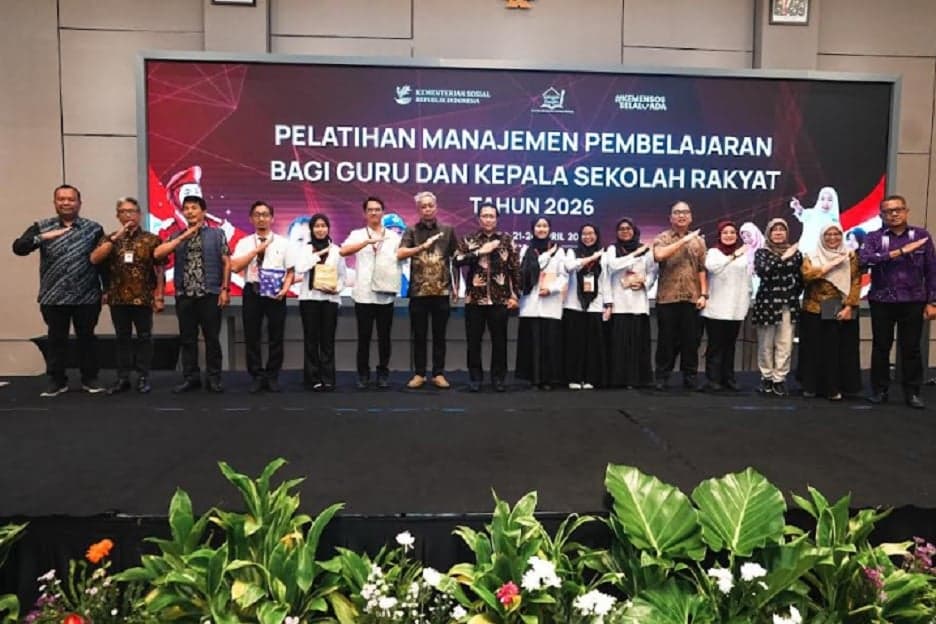 Wamensos: Sekolah Rakyat Jembatan Emas Keluar dari Kemiskinan Wamensos: Sekolah Rakyat Jembatan Emas Keluar dari Kemiskinan