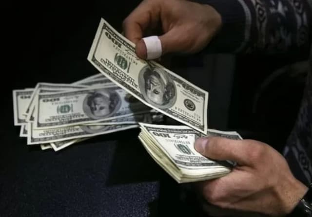 Dominasi Dolar AS Kembali Menguat, Pangsa Transaksi Global Tembus 51,1 Dominasi Dolar AS Kembali Menguat, Pangsa Transaksi Global Tembus 51,1