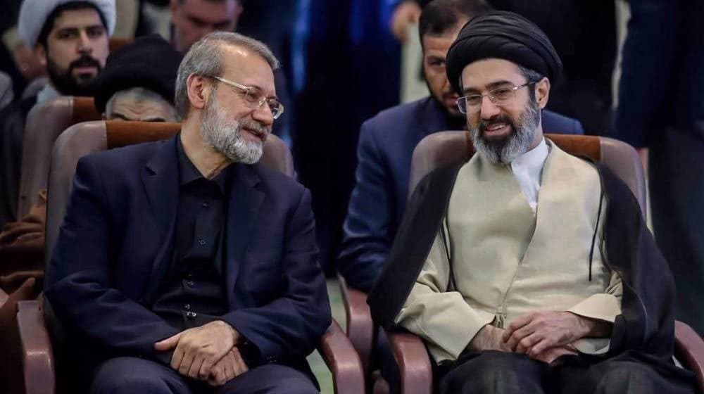 Mojtaba Khamenei Jalankan Komunikasi Rahasia dengan Menulis Surat, Disegel dan Dikirim visa Kurir Mojtaba Khamenei Jalankan Komunikasi Rahasia dengan Menulis Surat, Disegel dan Dikirim visa Kurir