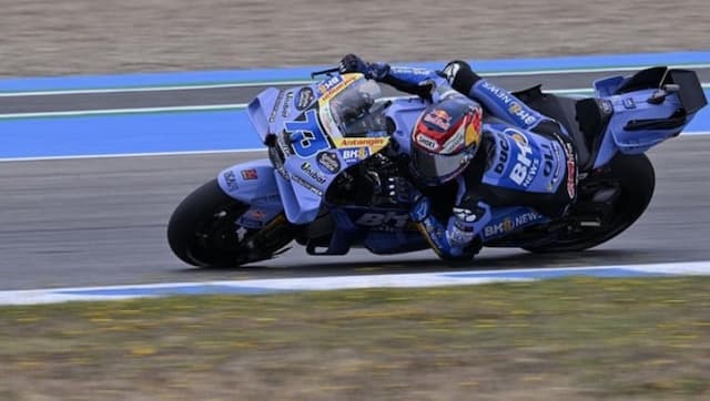 Hasil MotoGP Spanyol: Alex Marquez Kampiun, Marc Marquez Terjatuh Hasil MotoGP Spanyol: Alex Marquez Kampiun, Marc Marquez Terjatuh