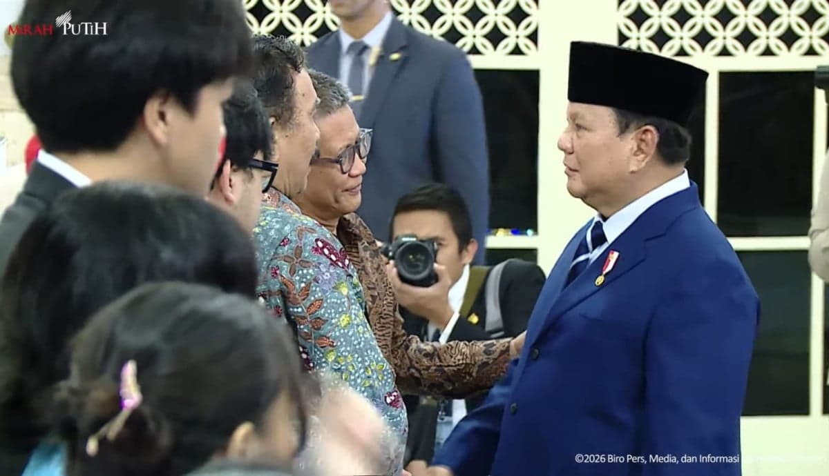 Rocky Gerung Ungkap Percakapan dengan Presiden Prabowo di Istana: Ternyata Masih Disiden Rocky Gerung Ungkap Percakapan dengan Presiden Prabowo di Istana: Ternyata Masih Disiden