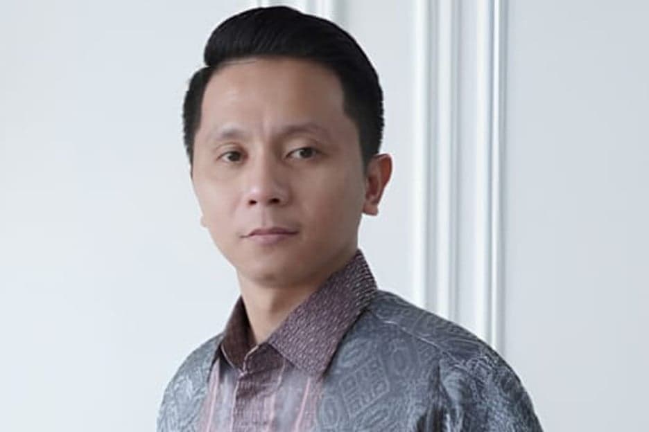 Tata Kelola Digital dan Investasi Demokrasi Tata Kelola Digital dan Investasi Demokrasi