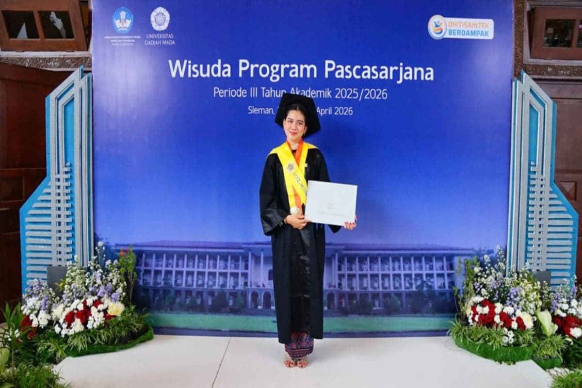 Kisah Tania Anastasya, Lulusan Tercepat UGM Raih Gelar S2 Manajemen dalam 1 Tahun Kisah Tania Anastasya, Lulusan Tercepat UGM Raih Gelar S2 Manajemen dalam 1 Tahun