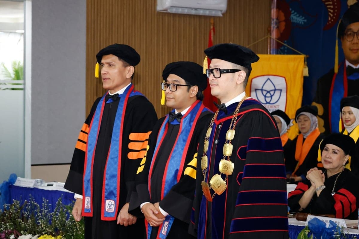 President University Kukuhkan 3 Guru Besar Baru, Perkuat Kualitas Akademik dan Riset President University Kukuhkan 3 Guru Besar Baru, Perkuat Kualitas Akademik dan Riset