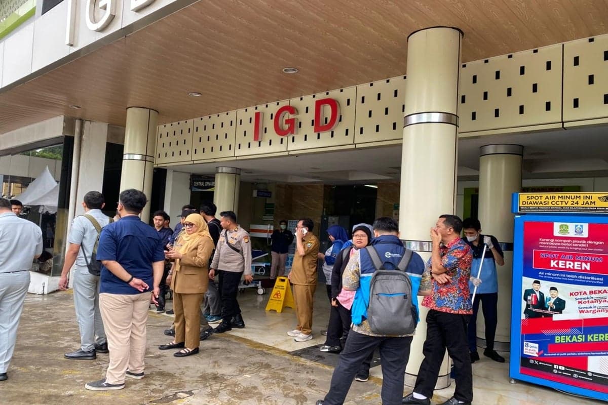 Puluhan Korban Kecelakaan Kereta di Stasiun Bekasi Timur Alami Patah Tulang, Ada yang Harus Jalani Operasi Puluhan Korban Kecelakaan Kereta di Stasiun Bekasi Timur Alami Patah Tulang, Ada yang Harus Jalani Operasi