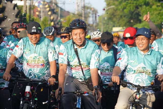 Kenang Peran Ulama NU, GP Ansor Gowes Bangkalan-Jombang di Harlah ke-92 Kenang Peran Ulama NU, GP Ansor Gowes Bangkalan-Jombang di Harlah ke-92