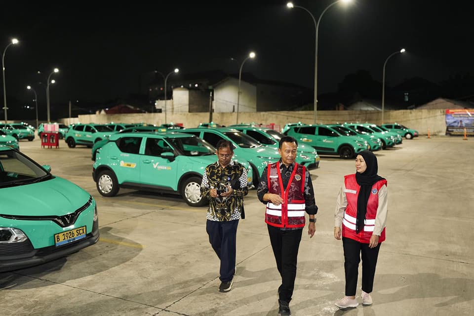 Pool Taksi Listrik Green SM Disidak Kemenhub Imbas Tabrakan KRL dan Argo Bromo Pool Taksi Listrik Green SM Disidak Kemenhub Imbas Tabrakan KRL dan Argo Bromo