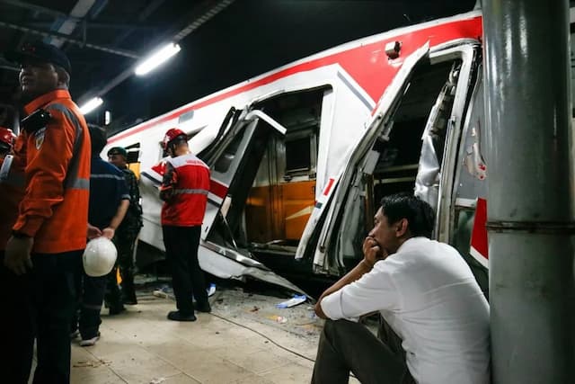 Usut Penyebab KA Argo Bromo Anggrek Tabrak KRL, Polisi Gunakan Metode TAA Usut Penyebab KA Argo Bromo Anggrek Tabrak KRL, Polisi Gunakan Metode TAA