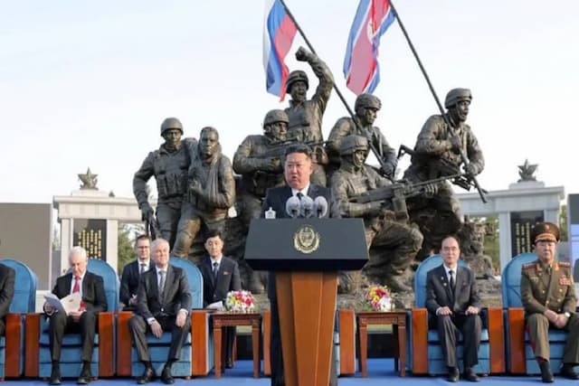 Kim Jong-un Puji Tentara Korut karena Ledakkan Diri daripada Ditangkap Pasukan Ukraina Kim Jong-un Puji Tentara Korut karena Ledakkan Diri daripada Ditangkap Pasukan Ukraina