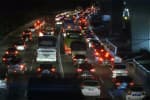 Tol JORR E Macet Parah Imbas Demo Buruh, Begini Alternatif Menuju Cikampek dan Bogor Tol JORR E Macet Parah Imbas Demo Buruh, Begini Alternatif Menuju Cikampek dan Bogor