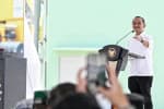 Riwayat Pendidikan Bahlil Lahadalia, Ketum Golkar yang Meraih Gelar Doktor UI Kurang dari 2 Tahun Riwayat Pendidikan Bahlil Lahadalia, Ketum Golkar yang Meraih Gelar Doktor UI Kurang dari 2 Tahun