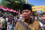 Yandri Susanto Diduga Pakai Kop Surat Kementerian untuk Acara Keluarga, Mahfud MD: Hati-hati Yandri Susanto Diduga Pakai Kop Surat Kementerian untuk Acara Keluarga, Mahfud MD: Hati-hati