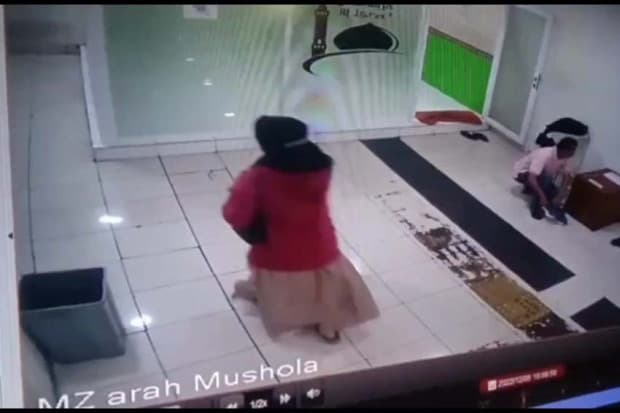 Perempuan 18 Tahun Pembuang Bayi Mengaku Diperkosa Bergilir hingga Hamil Perempuan 18 Tahun Pembuang Bayi Mengaku Diperkosa Bergilir hingga Hamil