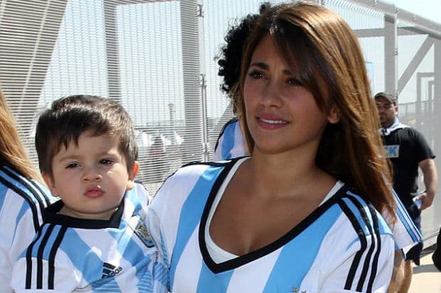 Biodata Antonela Roccuzzo, Istri Lionel Messi yang Sudah Pacaran sejak Remaja di Argentina Biodata Antonela Roccuzzo, Istri Lionel Messi yang Sudah Pacaran sejak Remaja di Argentina