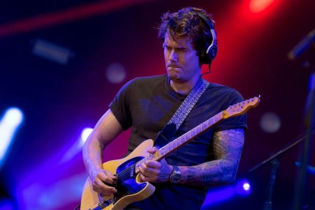John Mayer Gemar Main Gitar Tanpa Busana, Alasannya Mengejutkan John Mayer Gemar Main Gitar Tanpa Busana, Alasannya Mengejutkan