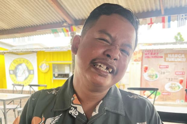 Dustin Tiffani Ngebet Jumpa Fajar Sad Boy, Warganet: Tolong Tambahkan Sony Wakwaw Dustin Tiffani Ngebet Jumpa Fajar Sad Boy, Warganet: Tolong Tambahkan Sony Wakwaw