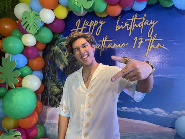 Jefan Nathanio Rayakan Ultah ke-17, Ingin Bintangi Film Action usai Adu Akting dengan Aliando Syarief Jefan Nathanio Rayakan Ultah ke-17, Ingin Bintangi Film Action usai Adu Akting dengan Aliando Syarief