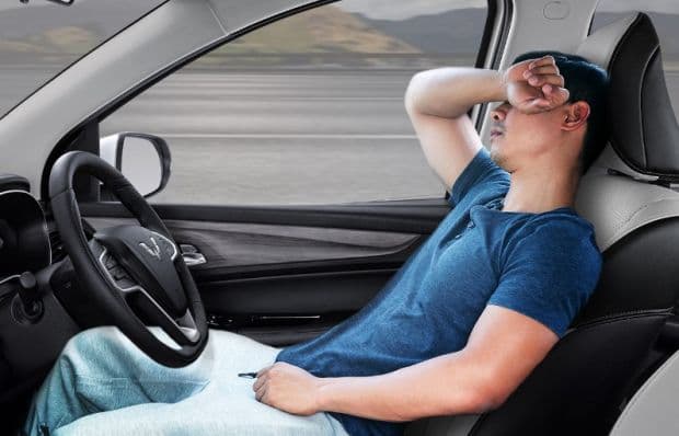 Penyebab dan Tips Menghindari Microsleep Saat Berkendara di Libur Tahun Baru