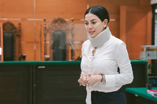 Nikita Mirzani Bakal Boyong Anak Liburan ke London usai Bebas dari Penjara Nikita Mirzani Bakal Boyong Anak Liburan ke London usai Bebas dari Penjara