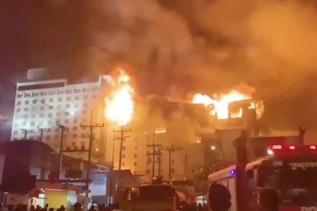 Kebakaran Dahsyat Landa Kasino Hotel Kamboja, 19 Tewas