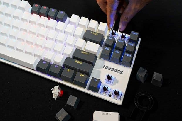 Cara Memunculkan Keyboard Arab di Laptop Cara Memunculkan Keyboard Arab di Laptop