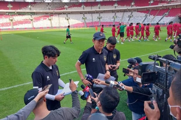 Tagar #STYout menggema di Medsos, Netizen: Passing Aja Sering Salah, Kok Nyalahin Pelatih! Tagar #STYout menggema di Medsos, Netizen: Passing Aja Sering Salah, Kok Nyalahin Pelatih!