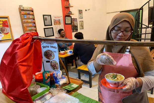 Mak Bawon Hadirkan Soto Tauco Pertama di Mojokerto, Wajib Dicoba! Mak Bawon Hadirkan Soto Tauco Pertama di Mojokerto, Wajib Dicoba!