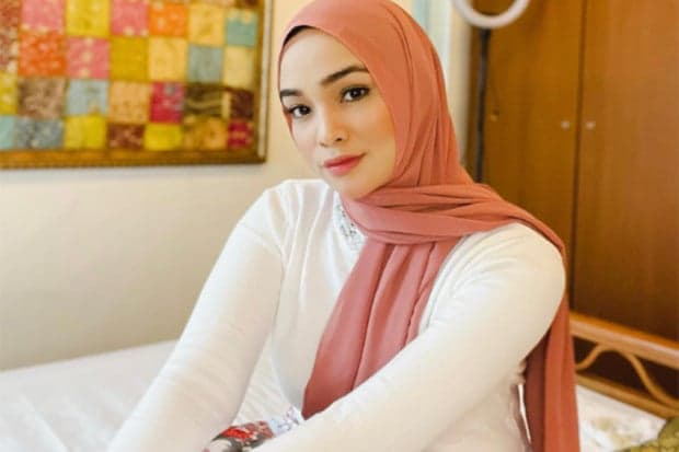 Pesinetron Gaby Marissa Diam-Diam Gugat Cerai Suami ke Pengadilan Agama Pesinetron Gaby Marissa Diam-Diam Gugat Cerai Suami ke Pengadilan Agama