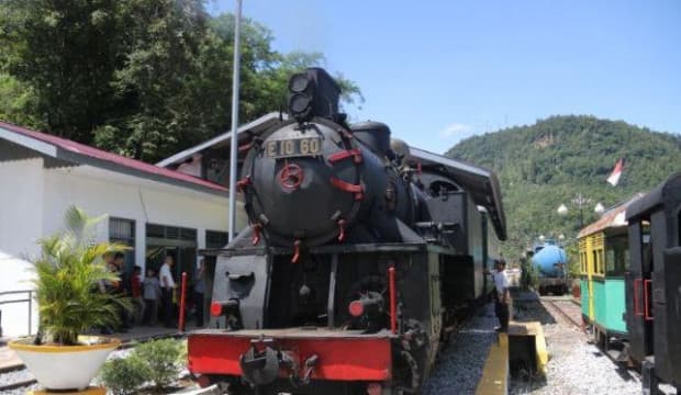 Mengenal Kereta Api Mak Itam, Lokomotif Legendaris dari Tanah Minangkabau Mengenal Kereta Api Mak Itam, Lokomotif Legendaris dari Tanah Minangkabau