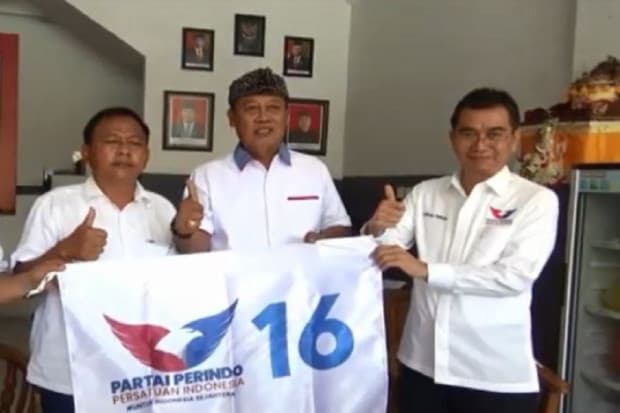 Anggota DPRD Gianyar Bali Bergabung ke Partai Perindo Anggota DPRD Gianyar Bali Bergabung ke Partai Perindo