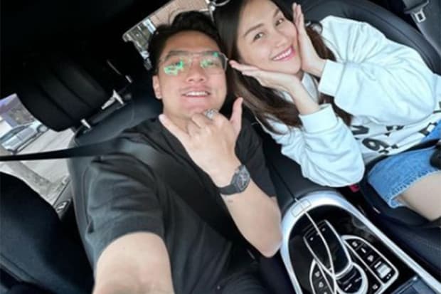 Dibawa Ngebut di Jalanan, Ayu Ting Ting Teriak-teriak hingga Jambak Rambut Boy William Dibawa Ngebut di Jalanan, Ayu Ting Ting Teriak-teriak hingga Jambak Rambut Boy William