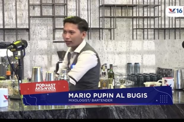Podcast Aksi Nyata: Mengenal Perbedaan Bartender dan Mixologist Podcast Aksi Nyata: Mengenal Perbedaan Bartender dan Mixologist