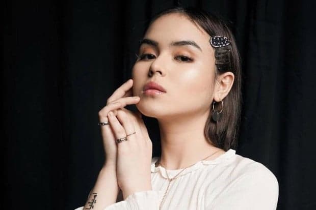 8 Artis Indonesia yang Meninggal Usia Muda, Nomor 4 Ditemukan di Hotel dengan 25 Bekas Suntikan 8 Artis Indonesia yang Meninggal Usia Muda, Nomor 4 Ditemukan di Hotel dengan 25 Bekas Suntikan