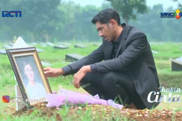 Sinopsis Ikatan Cinta 29 Januari: di Pusara Andin, Aldebaran Janji Segera Temukan Askara Sinopsis Ikatan Cinta 29 Januari: di Pusara Andin, Aldebaran Janji Segera Temukan Askara