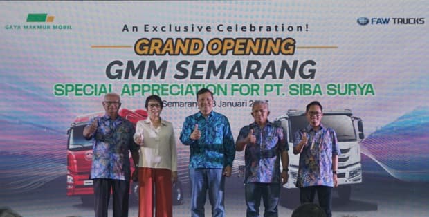 Gaya Makmur Mobil Resmikan Cabang Baru di Semarang Gaya Makmur Mobil Resmikan Cabang Baru di Semarang