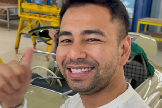 4 Quote Bijak Terbaik Raffi Ahmad, Bikin Motivasi Makin Meningkat 4 Quote Bijak Terbaik Raffi Ahmad, Bikin Motivasi Makin Meningkat