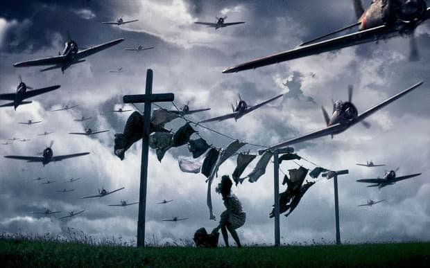 10 Film Ini Mengklaim Berdasarkan Kisah Nyata, tapi Bohong 10 Film Ini Mengklaim Berdasarkan Kisah Nyata, tapi Bohong