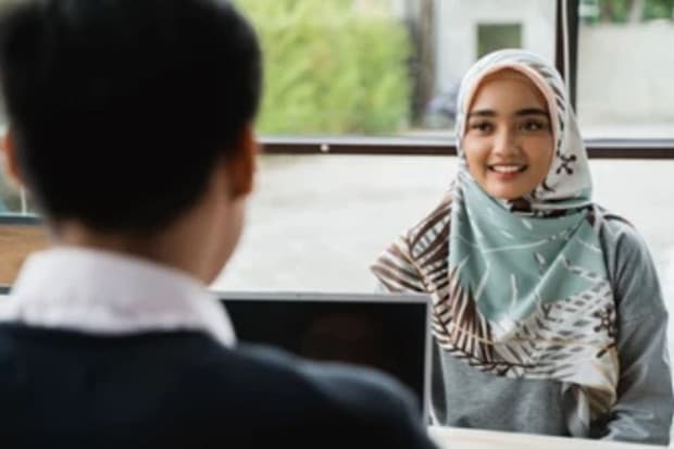 Penjelasan tentang Suara Perempuan Termasuk Aurat atau Bukan Penjelasan tentang Suara Perempuan Termasuk Aurat atau Bukan