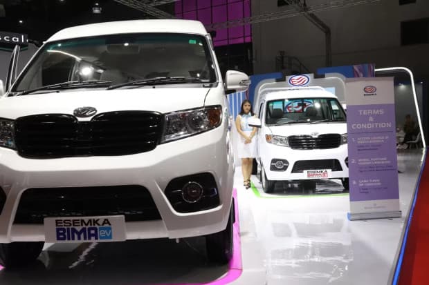 Alasan Harga Esemka Bima EV Lebih Mahal Rp180 Juta Dibanding DFSK Gelora E Alasan Harga Esemka Bima EV Lebih Mahal Rp180 Juta Dibanding DFSK Gelora E