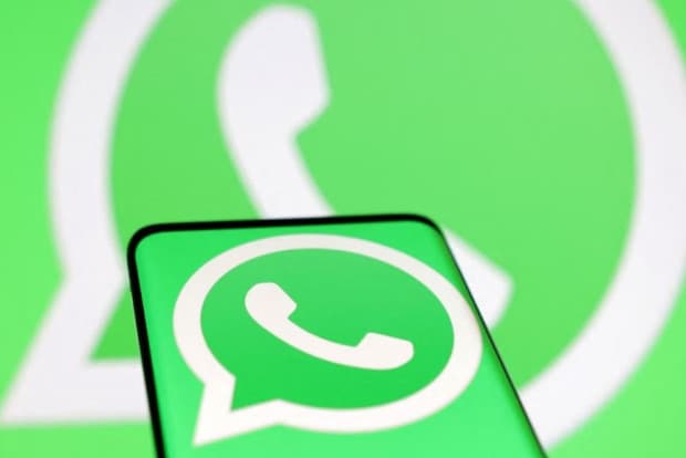 10 Cara Melacak Lokasi Pasangan Anda lewat WhatsApp 10 Cara Melacak Lokasi Pasangan Anda lewat WhatsApp