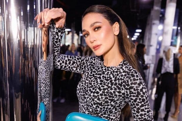 6 Artis Indonesia yang Punya Mata Cantik seperti Pakai Softlens 6 Artis Indonesia yang Punya Mata Cantik seperti Pakai Softlens