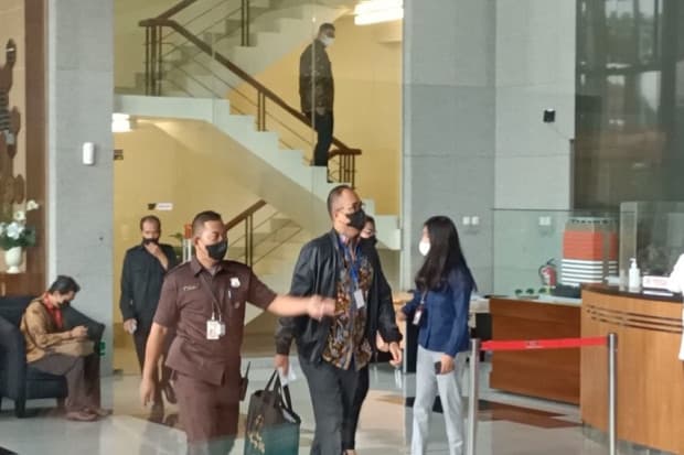 KPK Temukan Saham Rafael Alun Ayah Mario Dandy di 6 Perusahaan KPK Temukan Saham Rafael Alun Ayah Mario Dandy di 6 Perusahaan