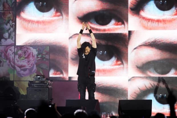 Armand Maulana Tampil Enerjik, GIGI Hebohkan Sound of Love Armand Maulana Tampil Enerjik, GIGI Hebohkan Sound of Love