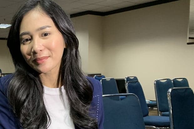 Bunga Zainal Kembali ke Layar Kaca lewat Sinetron Kesetiaan Janji Cinta Bunga Zainal Kembali ke Layar Kaca lewat Sinetron Kesetiaan Janji Cinta