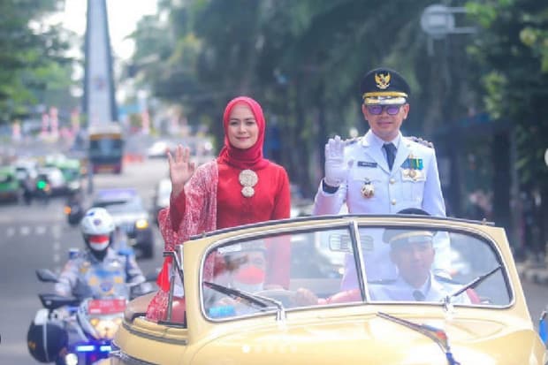 Perjalanan Karier Istri Bima Arya Sugiarto Yane Ardian Racham Perjalanan Karier Istri Bima Arya Sugiarto Yane Ardian Racham